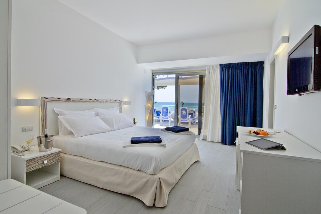 Hotel Miramare Marina di Ragusa Habitación foto